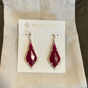 Kendra Scott Olivia Earrings NEW